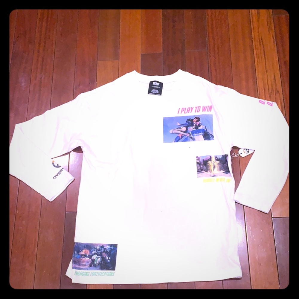 Overwatch Longsleeved Shirt